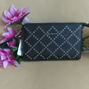 NWT Michael kors wallet / wristlet